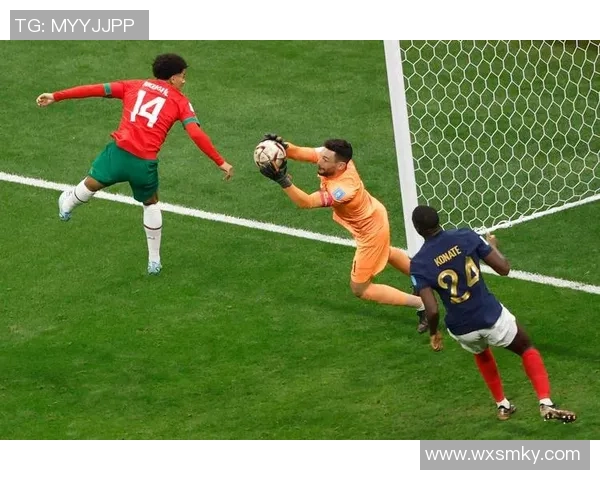 足球的力量:连接全球心灵的桥梁与梦想的舞台